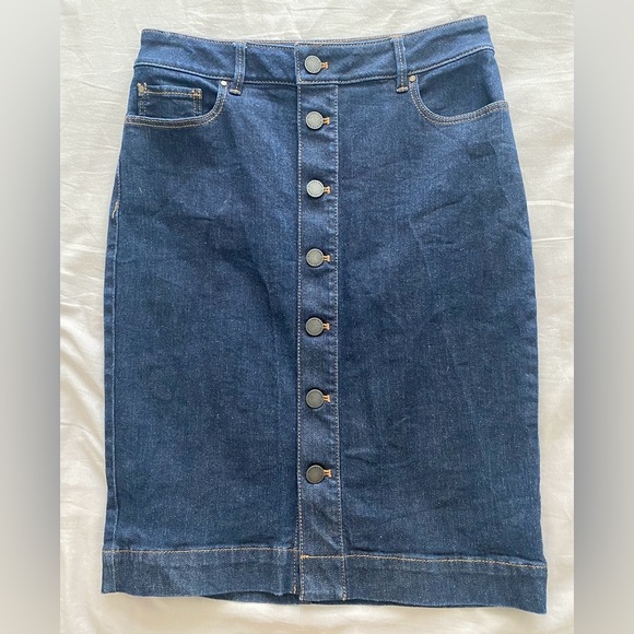 Ann Taylor Denim Skirt with Button Detail - Picture 1 of 4